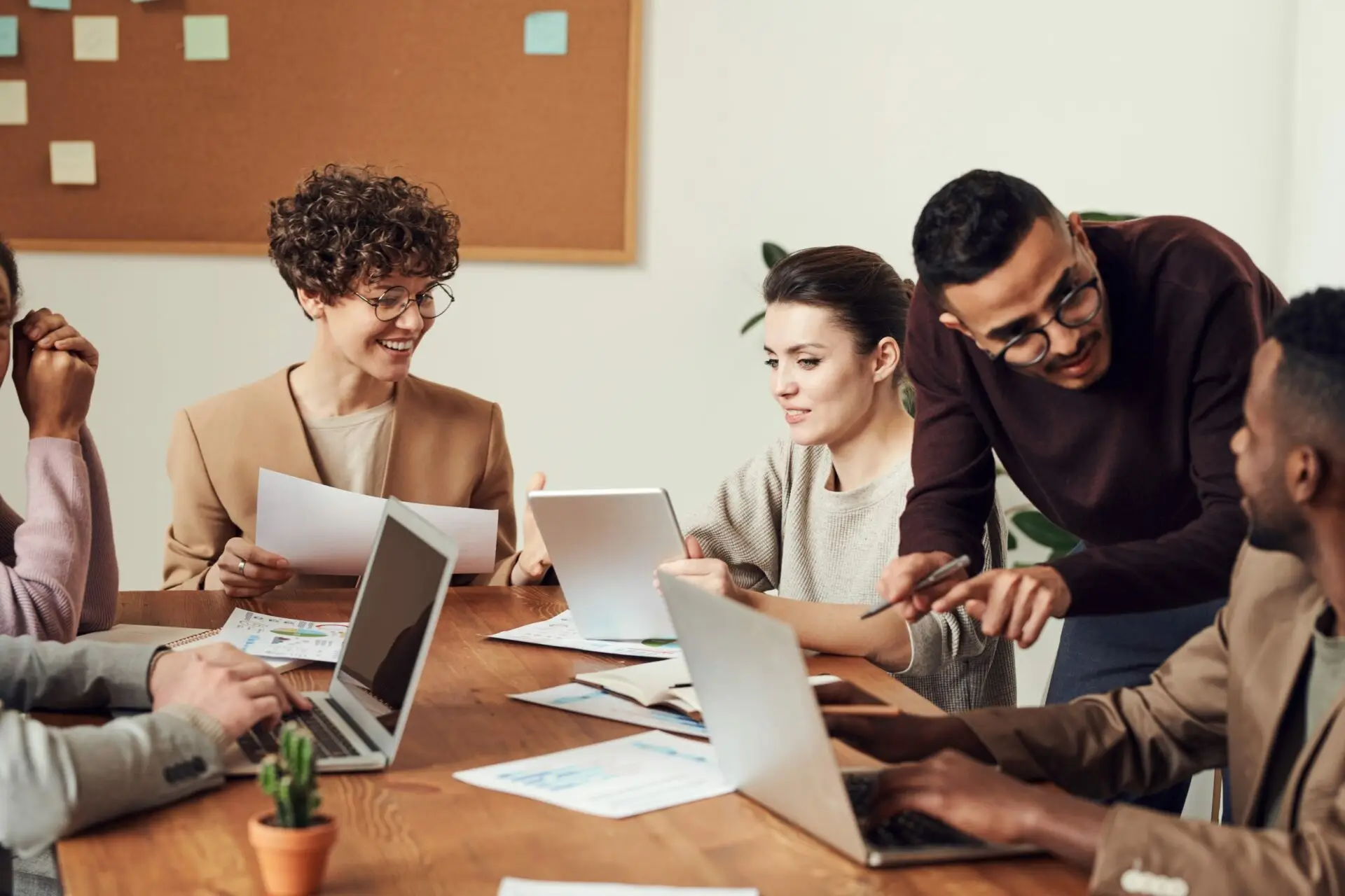 How to Build a Culture of Feedback in the Workplace 2 Employee Feedback and Appreciation